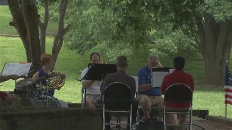 Free Concert Held Outside Evansville State Hospital Youtube
