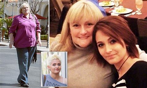 Michael Jacksons Ex Wife Debbie Rowe Is Diagnosed With Breast Cancer Daily Mail Online