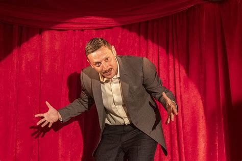 Review: 'I Think You Should Leave with Tim Robinson' - Emertainment Monthly