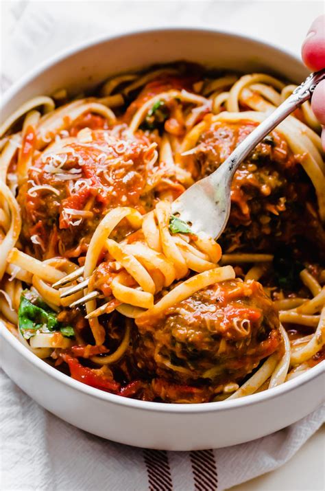 Never eating spaghetti and meatballs again in my life would be pretty . Best Baked Italian Meatballs | Recipe in 2020 (With images ...