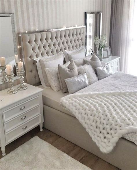 50 Amazing Bedroom Decoration Ideas Homyhomee Luxurious Bedrooms