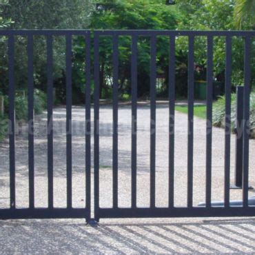 Pictures Of Swinging Gates Image Gallery Brisbane Automatic Gates