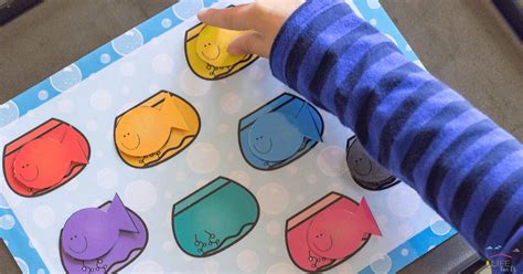 Grab a large printable fish bowl, goldfish bowl outlines, and a cut & color fish bowl. Free Color Matching Fishbowl Printable for Preschoolers