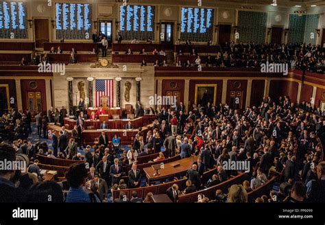 Washington Dc Usa January 3 2017 Members Of The 115th Congress Attend A Joint Session On