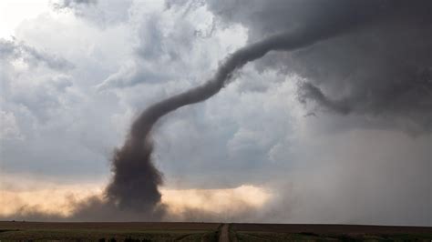 Why Hurricanes Bring Tornadoes After They Make Landfall The New York