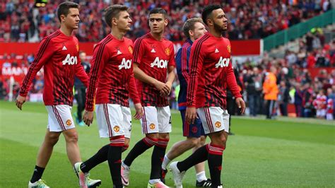 Security Alert Forces Abandonment Of Manchester United Game The Australian