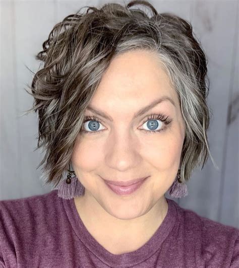 79 Gorgeous What To Do With Grey Hair At 30 With Simple Style