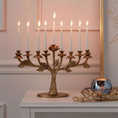 10 Cool Menorahs For Hanukkah 2020 Fabfitfun Menorah Candle