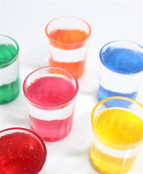 How To Make Rainbow Shot Glasses The Craftables Fun Drink Stirrers Rainbow Shots Craftables