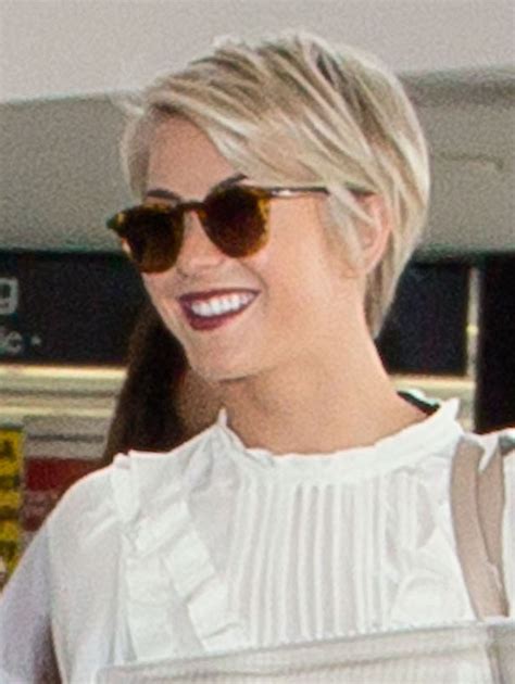 After she did blackface for halloween , she offered a heartfelt apology and then she did and now she's changed up her look! Makeover Alert! Julianne Hough Got a Pixie | StyleCaster