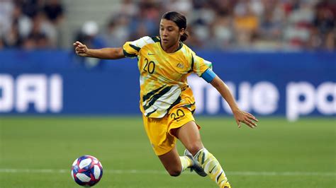 Transfer News Sam Kerr Responds To Chelsea Link After Australia S Women S World Cup Penalty
