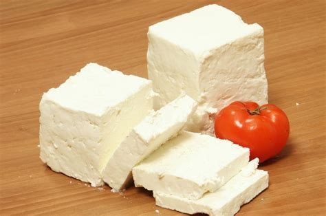 Rüyada Beyaz Peynir Yemek Rüya Meali