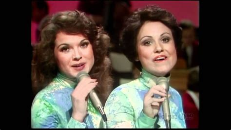 Two Women Singing On The Lawrence Welk Show Youtube