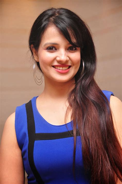 Telugu Actress Saloni Hot Pics In Blue Dress - Actress Doodles