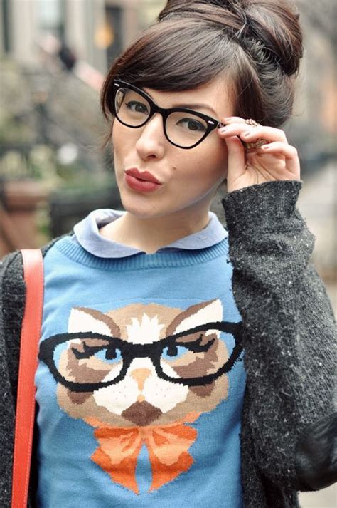 Back To Babe Girl Geek Chic Nerdy Look With Glasses Chicas Con Gafas Chicas Con Lentes