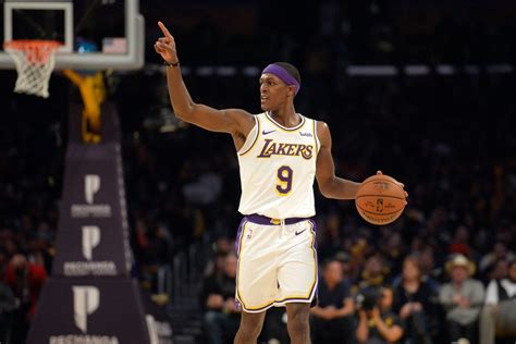 The Source Los Angeles Lakers Rajon Rondo Could Miss A Month Of Action