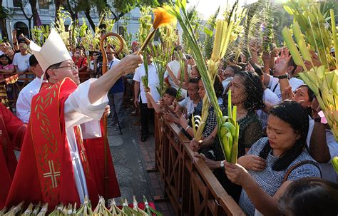 Palm Sunday Cardinal Tagle Hits ‘kings Who Spread Violence Cbcpnews