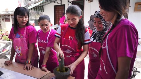 Wan azizah wan ismail (pkr). MASAK BERSAMA ZAHIDA ZARIK KHAN (ZZK) - YouTube