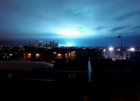 Celebs Freak Out Over Nyc Blue Light After Transformer Explosion
