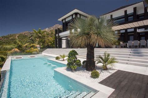 Stunning Contemporary Mansion In Marbella Spain Contemporary Mansion