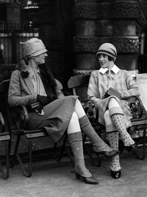 50 Fabulous Vintage Photos That Show Womens Street Style From The 1920s ~ Vintage Everyday