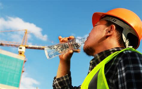 Construction Summer Safety Preventing Overheating Olson Duncan Insurance