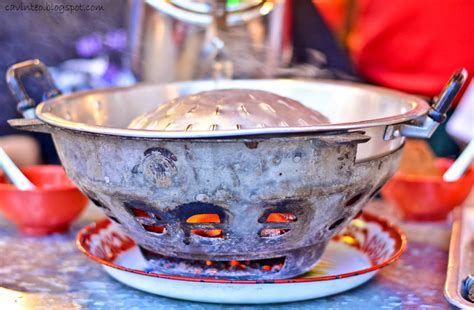 Ari soi 4, samsennai, phayathai, bangkok nearest station: Entree Kibbles: Tom Yum Kungfu Mookata (Thai Steamboat BBQ ...