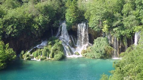 Er zijn bankbiljetten van 5, 10, 20. Nationaal Park Plitvice meren in Kroatië, een must see!