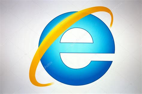Microsoft Internet Explorer Logo Stock Editorial Photo © Thelefty