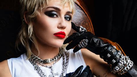 Miley Cyruss New Album ‘plastic Hearts Everything You Need To Know
