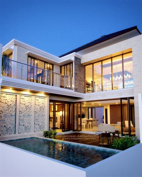 Atapnya di desain flat atau datar, dengan halaman rumah yang dihiasi bentuk bangunan lantai 2 yang lebih besar juga menjadikannya lebih cantik dan unik. Desain Rumah Mewah 1 dan 2 Lantai Style Villa Bali Modern ...