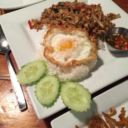 I found that the beef was slightly too salty and too dry. Pad gra prao - Picture of Khao San Road, Toronto - Tripadvisor
