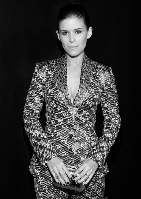 Kate Mara Wears A Tailored Burberry Suit At The Hollywood Awards In
