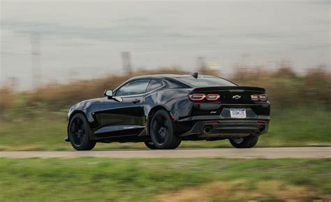 The 2019 Chevrolet Camaro Turbo 1le Sharpens The Four Cylinder Models