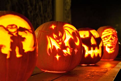 Why Do We Carve Pumpkins On Halloween