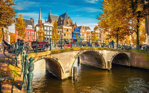 10 Most Colorful Cities in Europe - TravelVersed