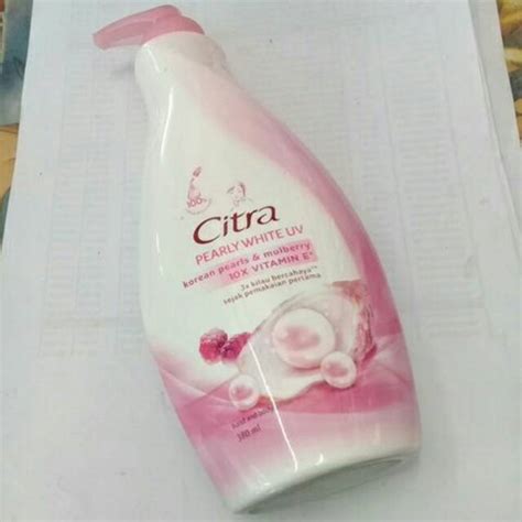 Jual Citra Pearly White Uv Hand And Body 380ml Shopee Indonesia