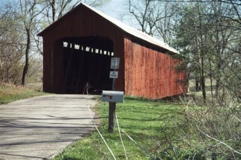 These 9 Beautiful Covered Bridges In Indiana Will Remind You Of A