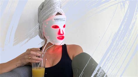 19 Best Led Face Masks 2022 At Home Led Light Therapy Masks Glamour Uk