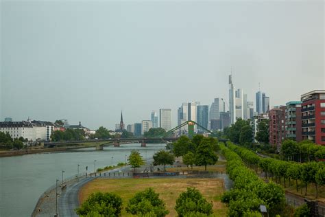 Oosten frankfurt in eyssenstraße 4, frankfurt in der kategorie restaurants hat am samstag 15 stunden geöffnet und öffnet normalerweise um 10. Oosten | the Frankfurt edit