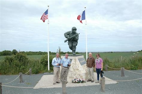 Major Richard Winters Memorial Sainte Marie Du Mont Tripadvisor