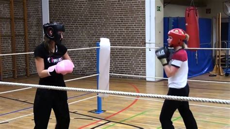 Boxing Girl Sparring Youtube