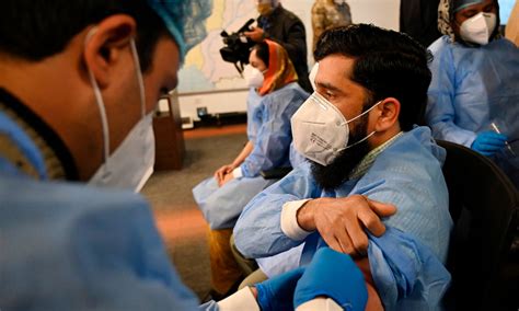 To help people keep up, yale medicine mapped out a comparison of the five. COVID-19: How effective are the vaccines against ...