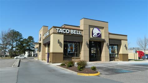 Taco Bell- Newport News, VA, 15531/15579 Warwick Blvd | Flickr