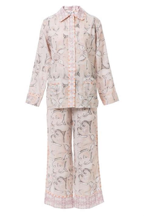 Stevie Howell Silk Pajama Set Winter Shopping Guide November 2017 Popsugar Fashion Photo 8