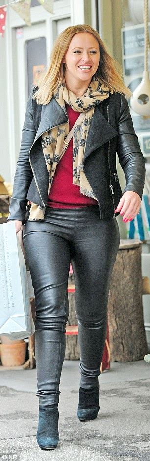 Kimberley Walsh Commits Fashion Faux Pas In Tight Leather Trousers Daily Mail Online