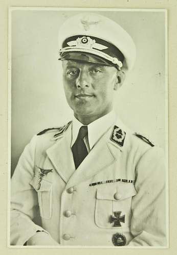 Luftwaffe Officer With White Summer Cap And Tunic Luftwaffe German Uniforms Luftwaffe Pilot
