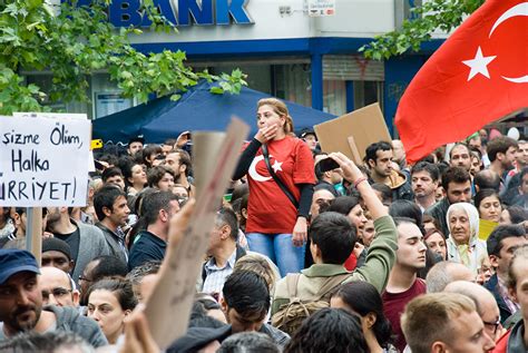 Protesting From Afar Turks In Berlin Stand With Gezi Occupiers