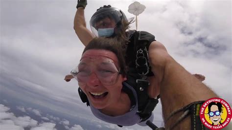Tandem Skydiving Amanda From Huntsville Texas Youtube