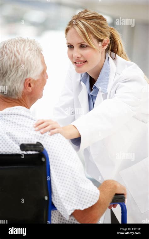 Young Doctor Hi Res Stock Photography And Images Alamy